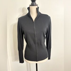 Escio Super Soft Black Zip-Up Sweater Size Large